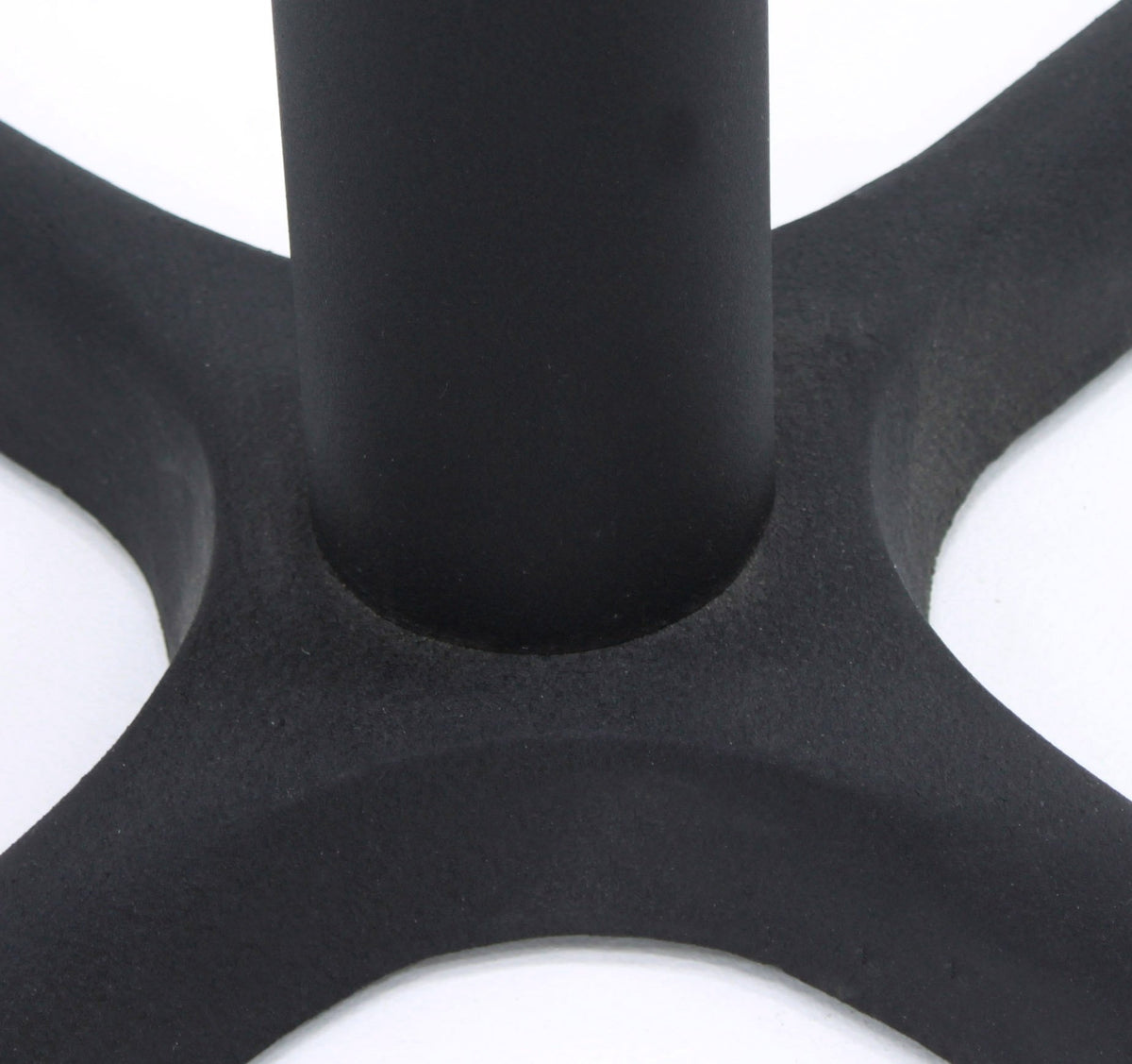 Round X-Base Breakroom Table O8999